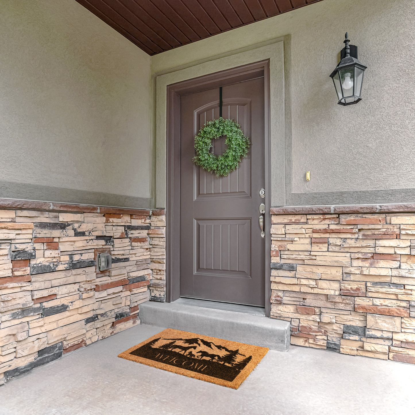 Doormat_1_Outdoor_Mat_Lifestyle_01_Mockup.png